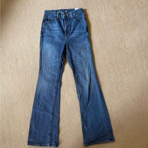 Old Navy Higher High-Rise Secret Smooth Pocket Jeans